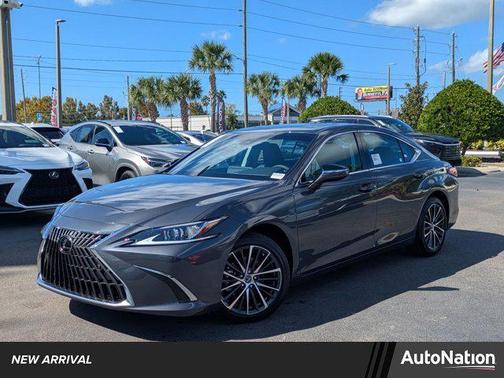2025 Lexus ES 350 Base