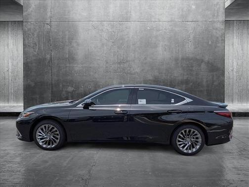 2025 Lexus ES 300h Luxury