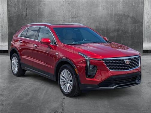2024 Cadillac XT4 Luxury