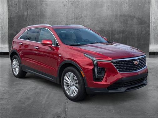 2024 Cadillac XT4 Luxury