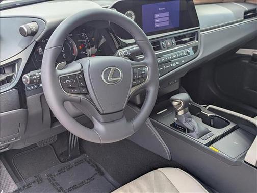 2025 Lexus ES 350 Base