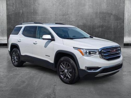 2017 GMC Acadia SLT-1