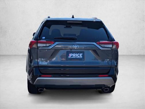 2025 Toyota RAV4 Hybrid SE