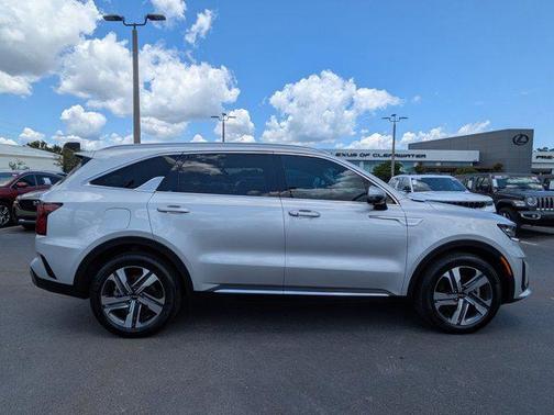 2022 Kia Sorento Plug-In Hybrid SX Prestige