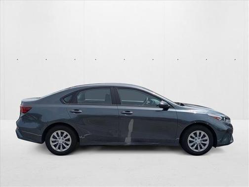 2024 Kia Forte LX