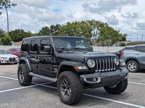 2020 Jeep Wrangler Unlimited Sahara