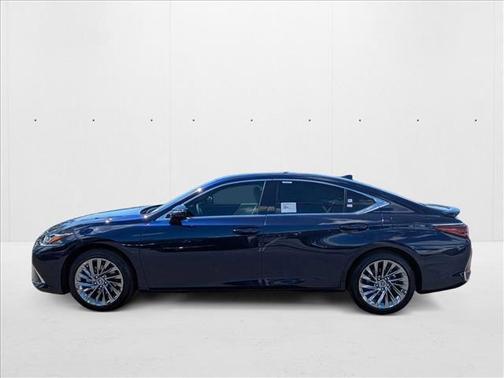 2025 Lexus ES 300h Luxury