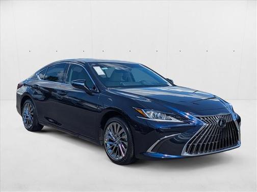 2025 Lexus ES 300h Luxury