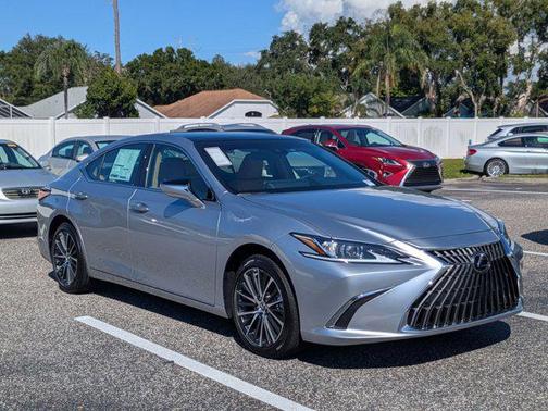 2025 Lexus ES 350 Base