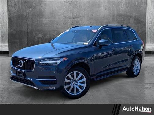 2018 Volvo XC90 T6 Momentum