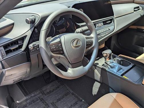 2025 Lexus ES 350 Base