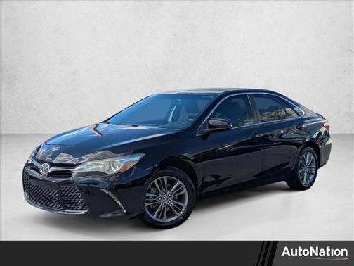 2016 Toyota Camry SE