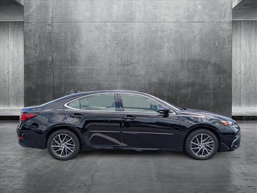 2016 Lexus ES 350 Base