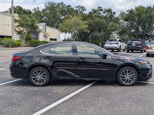 2016 Lexus ES 350 Base