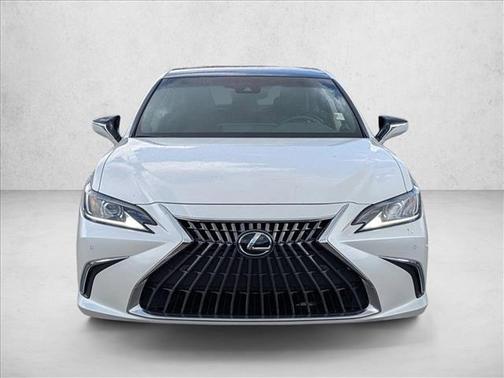 2023 Lexus ES 350 Base