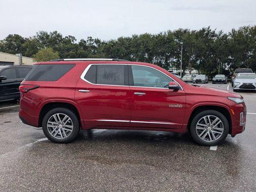 2023 Chevrolet Traverse High Country