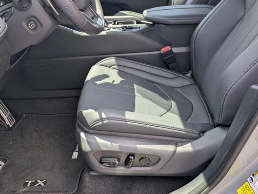 Incognito 2026 Lexus TX 500h F SPORT Premium