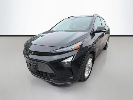 Mosaic Black Metallic 2023 Chevrolet Bolt EUV FWD LT