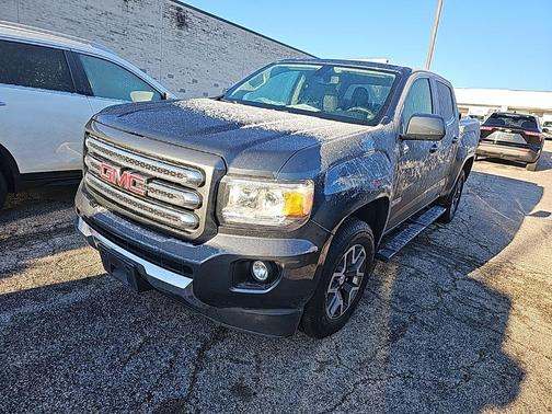 Cyber Gray Metallic 2015 GMC Canyon SLE