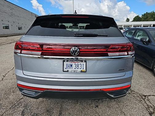 2024 Volkswagen Atlas Cross Sport 2.0T SE