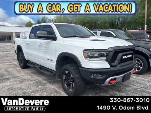 Bright White Clearcoat 2020 RAM 1500 Rebel