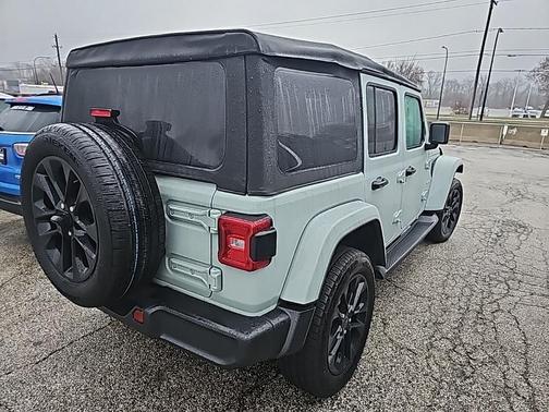 2024 Jeep Wrangler 4xe Sahara