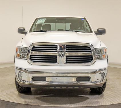 2019 RAM 1500 SLT