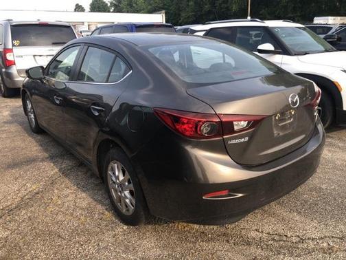 2016 Mazda Mazda3 i Sport