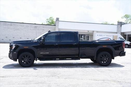 2024 GMC Sierra 2500 AT4
