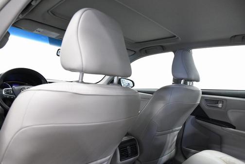2017 Toyota Camry XSE