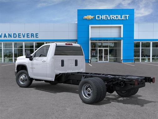2025 Chevrolet Silverado 3500 WT