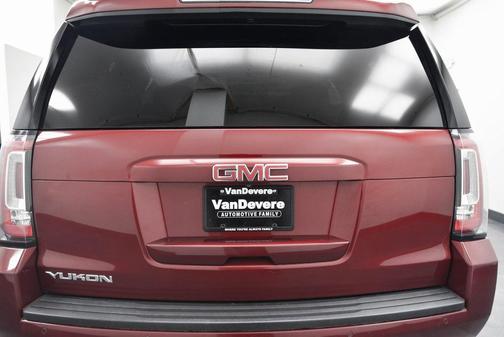 2017 GMC Yukon SLT
