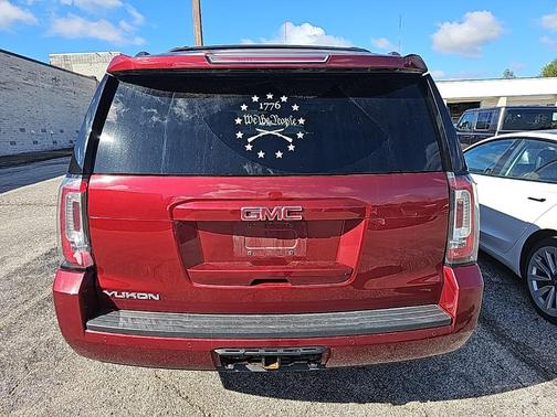 2017 GMC Yukon SLT