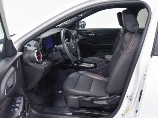 2025 Chevrolet Trax FWD 2RS