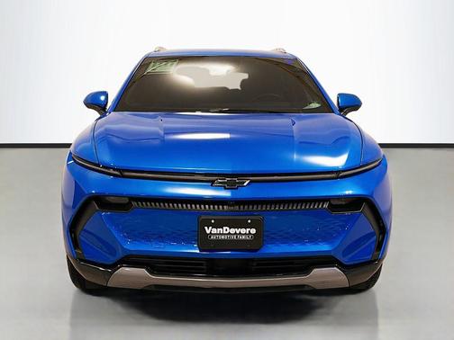 Riptide Blue Metallic 2025 Chevrolet Equinox EV LT