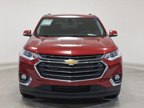 Cajun Red Tintcoat 2021 Chevrolet Traverse LT Cloth