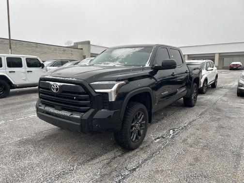 2024 Toyota Tundra SR5
