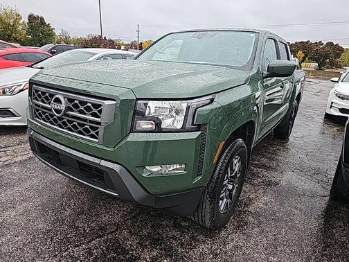 2022 Nissan Frontier SV