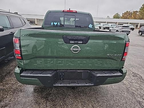 2022 Nissan Frontier SV