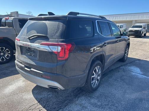 2023 GMC Acadia FWD SLT