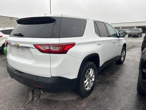 2021 Chevrolet Traverse LS