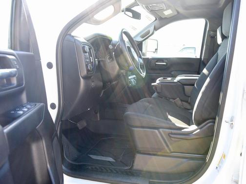 2023 Chevrolet Silverado 2500 Custom