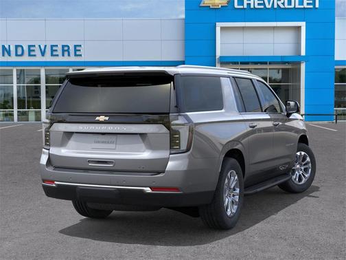 2025 Chevrolet Suburban LT