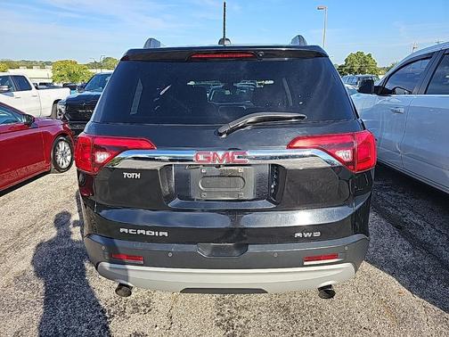 2018 GMC Acadia SLE-2