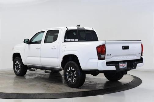2022 Toyota Tacoma SR