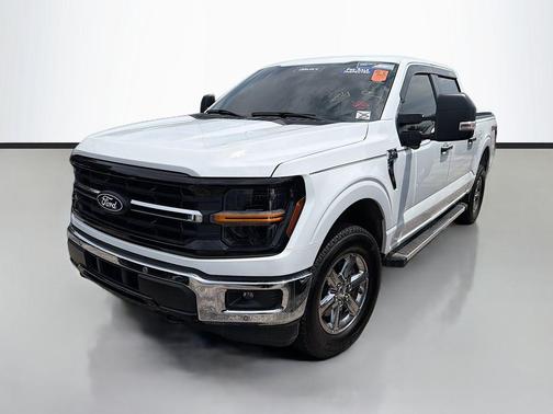 Oxford White 2024 Ford F-150 XLT