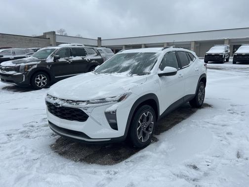 2024 Chevrolet Trax LT