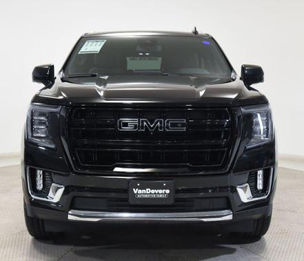 Onyx Black 2024 GMC Yukon XL SLT
