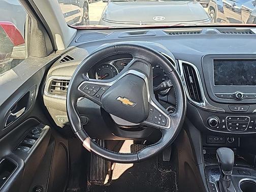 Cherry Red Tintcoat 2022 Chevrolet Equinox 1LT