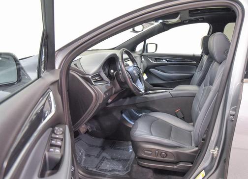 2023 Buick Enclave Essence AWD